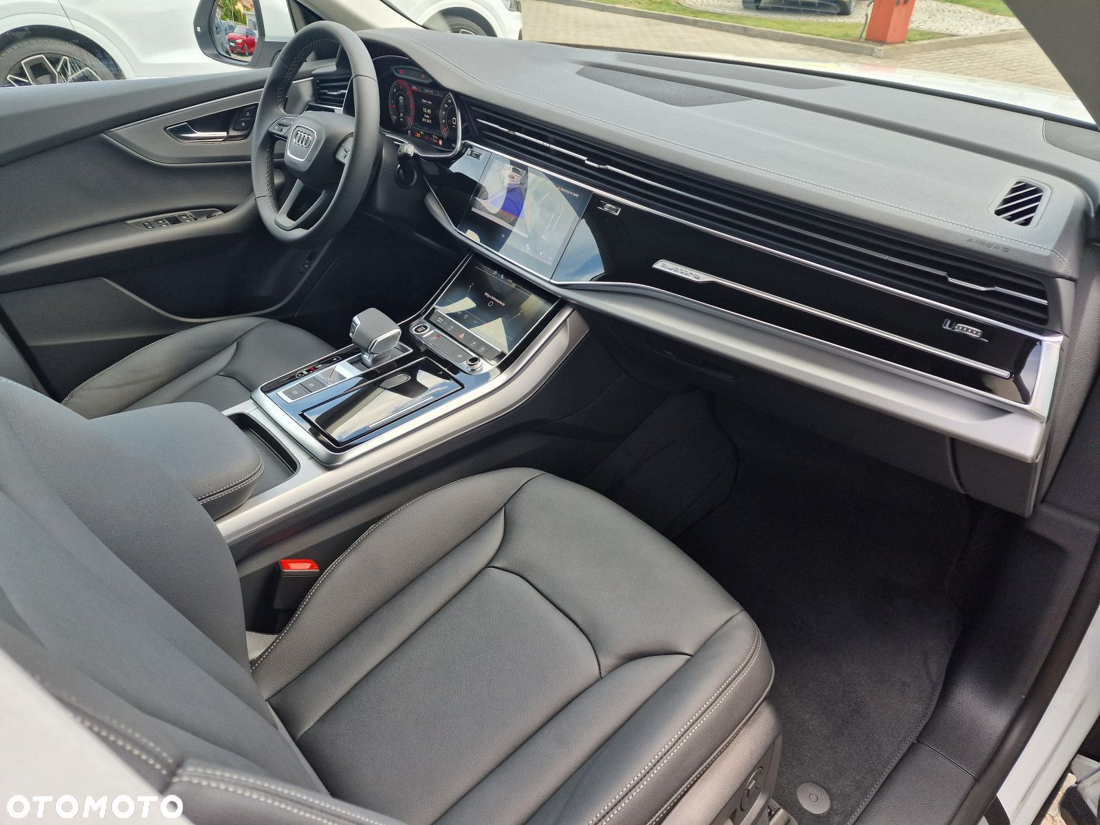 Audi Q8 - 16
