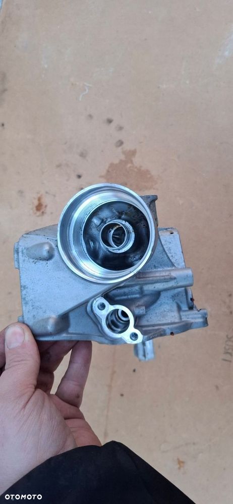 AUDI VW SKODA 2.0 TSI TFSI PODSTAWA FILTRA OLEJU 06Q903143E - 5