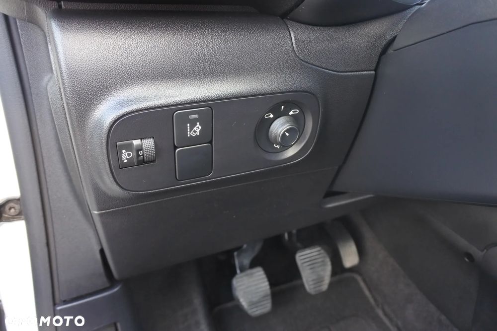 Citroën C3 1.2 PureTech Exclusive - 19