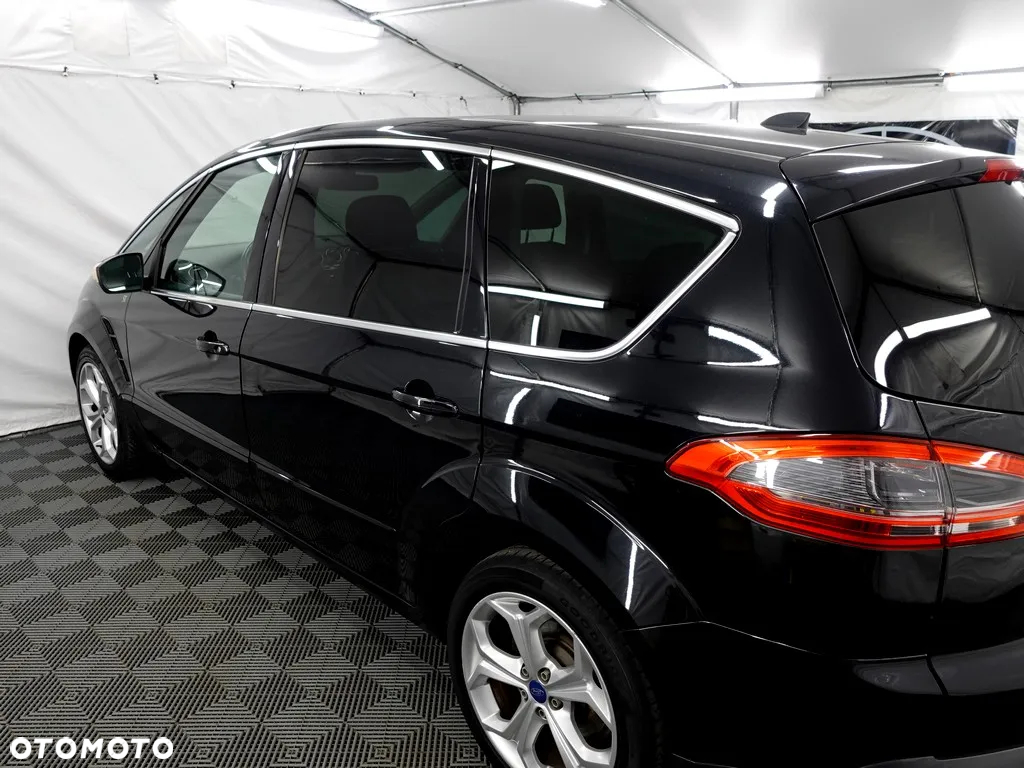 Ford S-Max 2.0 TDCi Titanium - 27