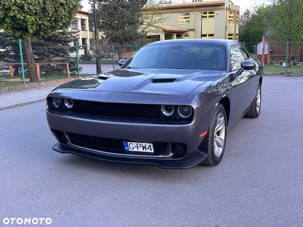 Dodge Challenger Automatik SXT Plus - 1