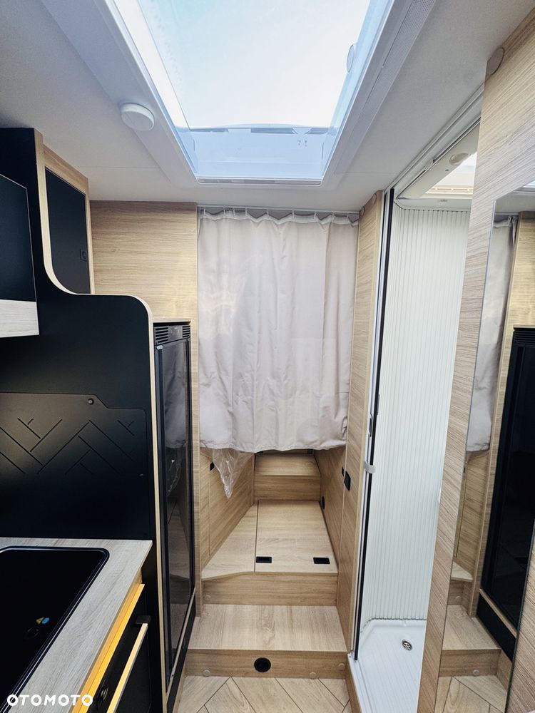 Ford Chausson 627 Titanium Line - 23