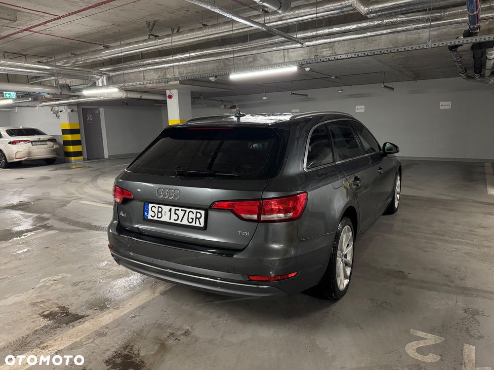 Audi A4 Avant 2.0 TDI S tronic - 2