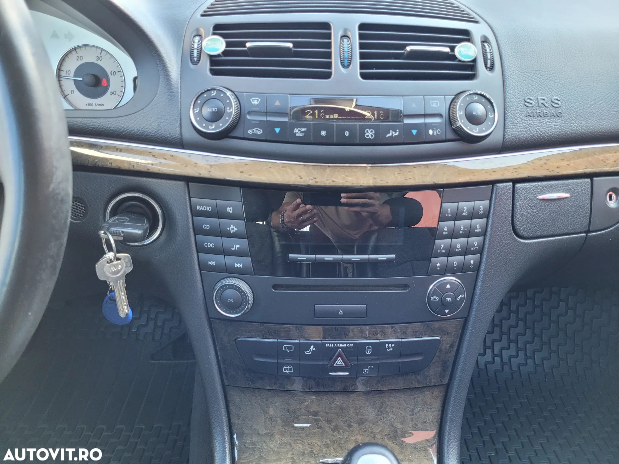 Mercedes-Benz E 220 T CDI Avantgarde - 11