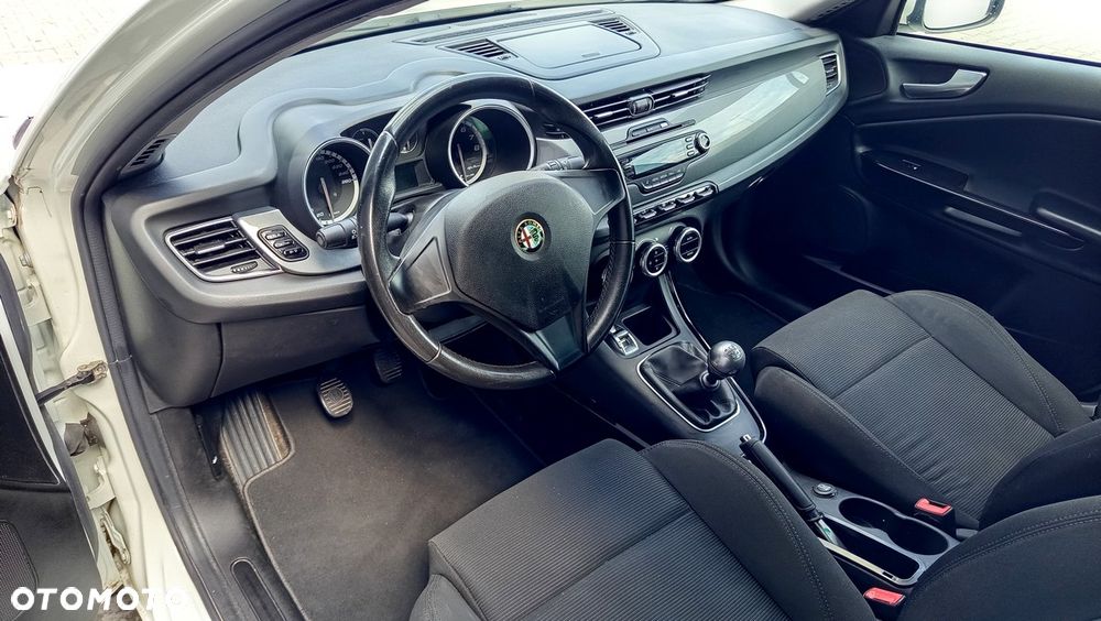 Alfa Romeo Giulietta 1.4 TB Progression - 13