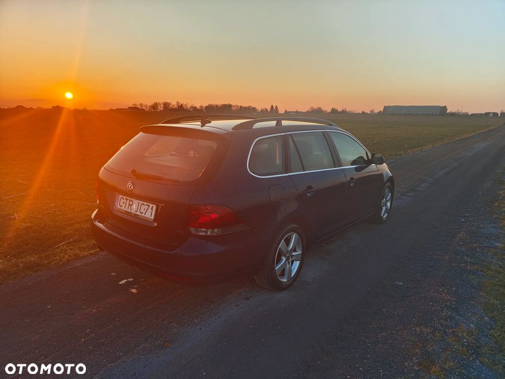 Volkswagen Golf 1.6 TDI Comfortline - 19