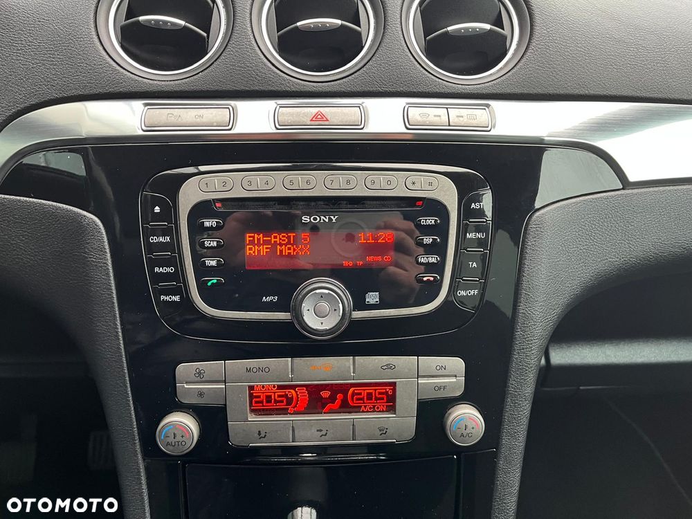 Ford S-Max 2.0 TDCi Titanium - 9