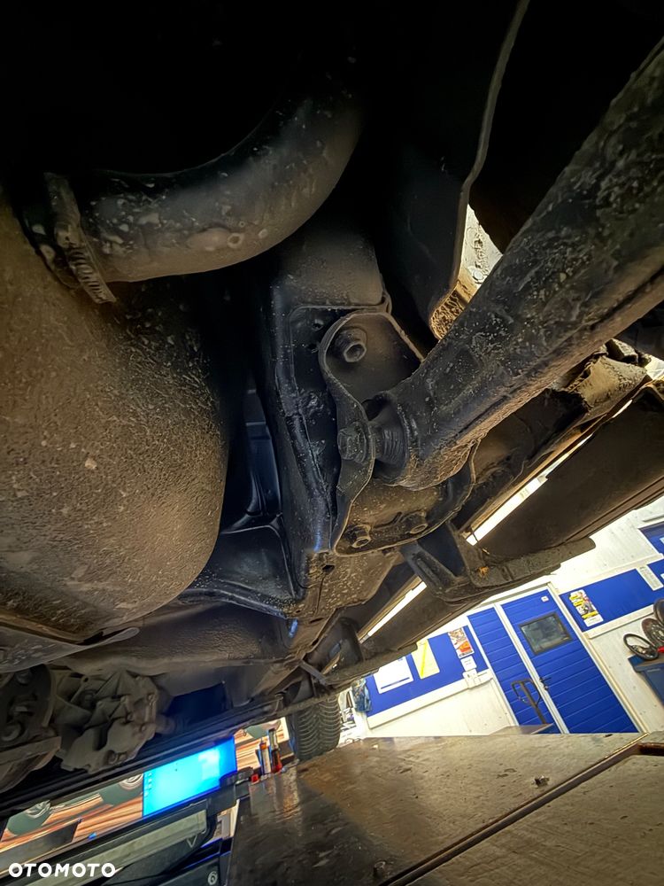 Suzuki Grand Vitara - 19