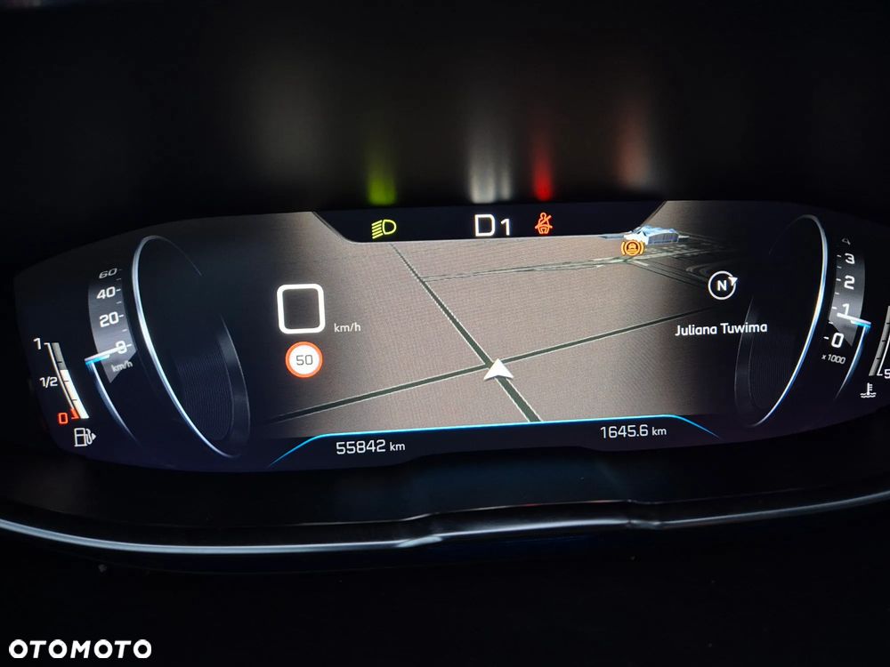 Peugeot 3008 BlueHDi 130 Stop & Start EAT8 Allure Pack - 11