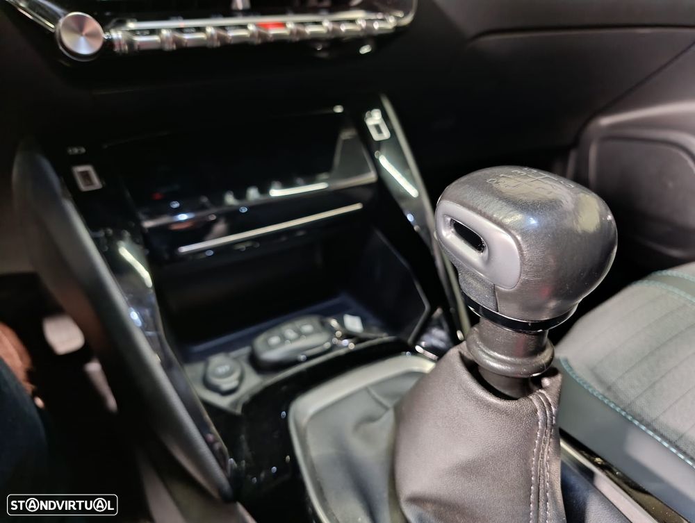 Peugeot 2008 1.5 BlueHDi Allure - 20