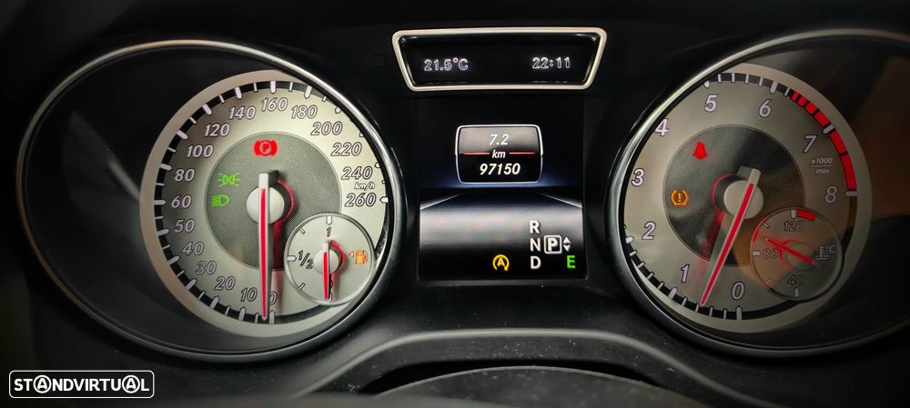 Mercedes-Benz GLA 200 7G-DCT AMG Line - 5