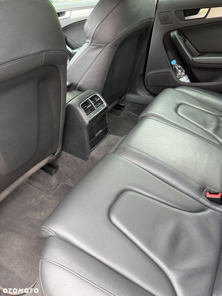 Audi A4 Limousine 2.0 TFSI Quattro Prime Line S tronic - 8