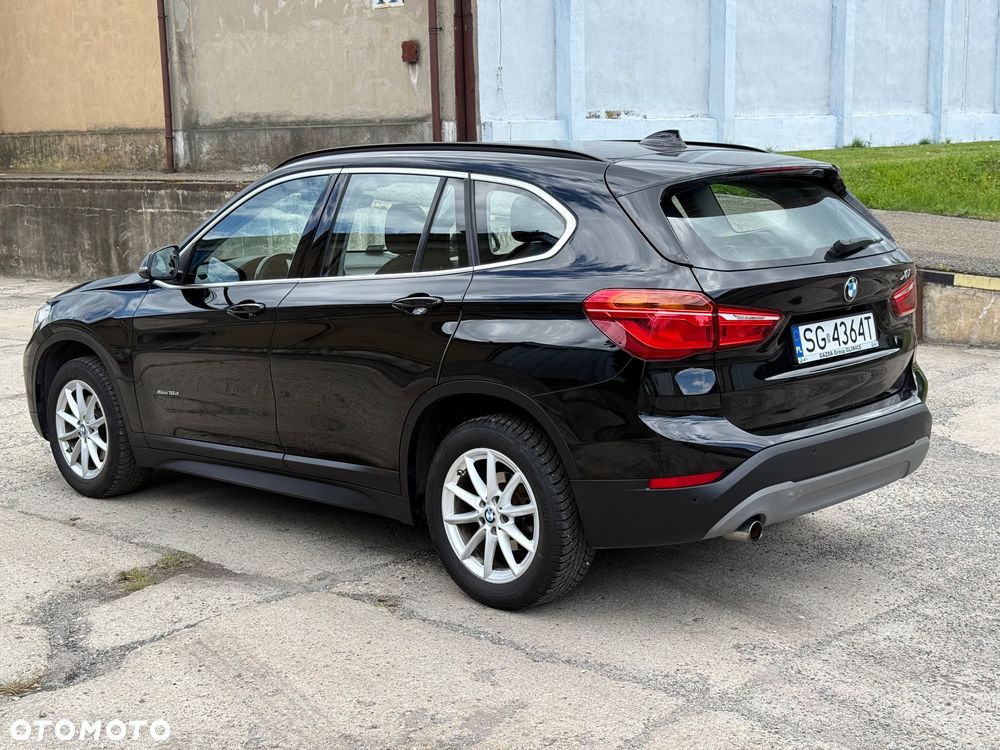 BMW X1 xDrive18d Advantage sport - 12