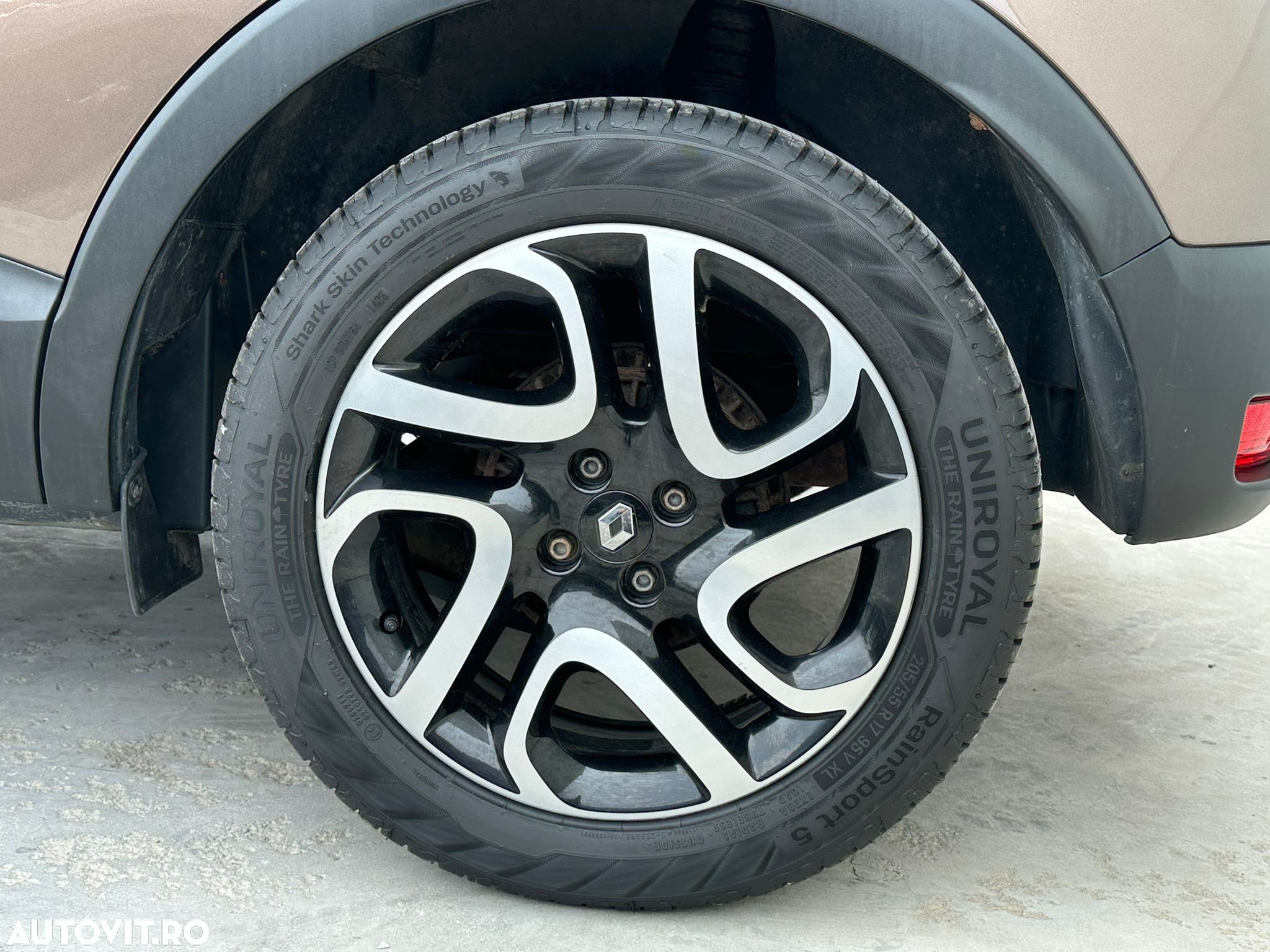 Renault Captur ENERGY TCe 90 Start&Stop Intens - 39