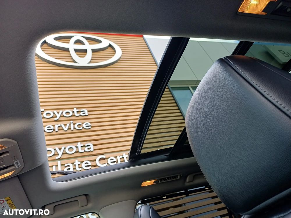 Toyota Highlander 2.5 L Dynamic Force 248CP Luxury Metallic - 13