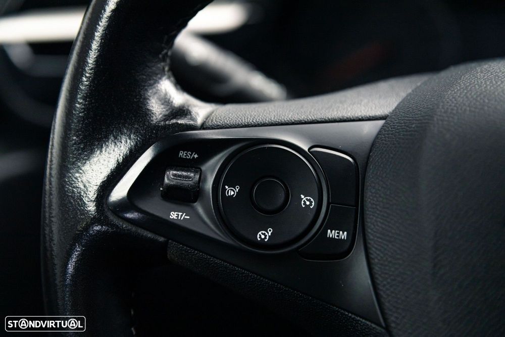 Opel Corsa 1.2 Business - 28