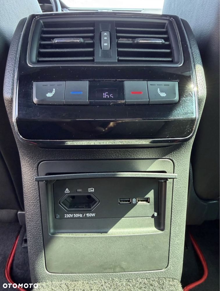 Skoda Superb 2.0 TDI Sportline DSG - 15