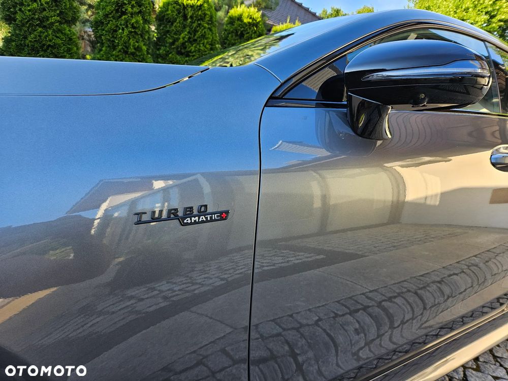 Mercedes-Benz CLS - 6