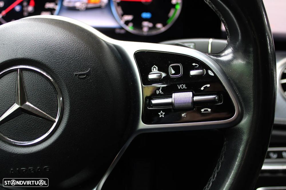 Mercedes-Benz E 300 de Exclusive Line - 36