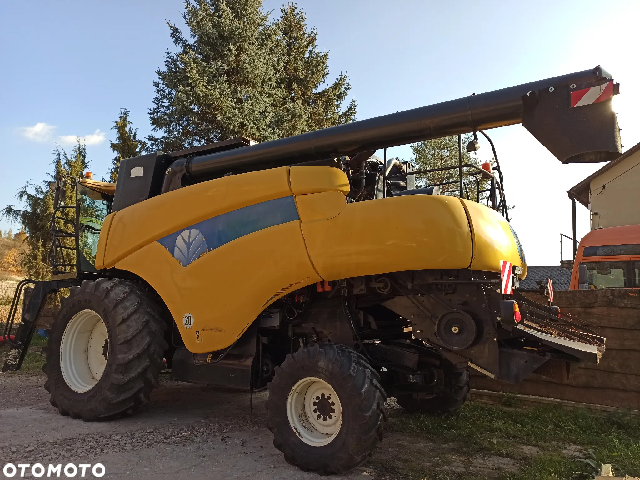 New Holland 8090 - 3
