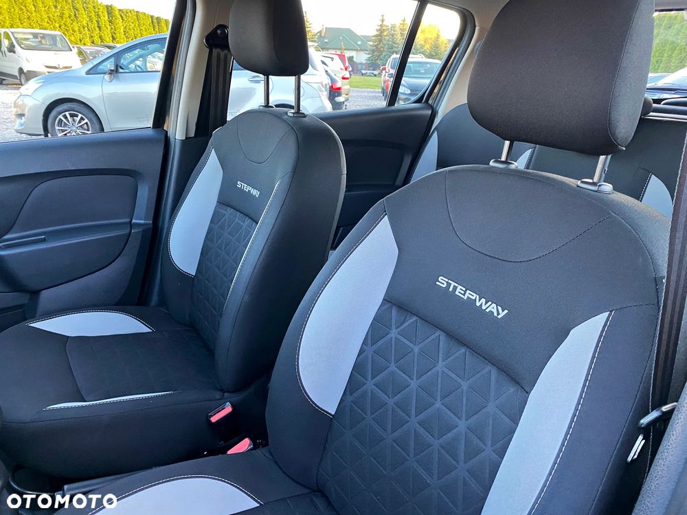 Dacia Sandero Stepway 0.9 TCe Laureate S&S EU6 - 17
