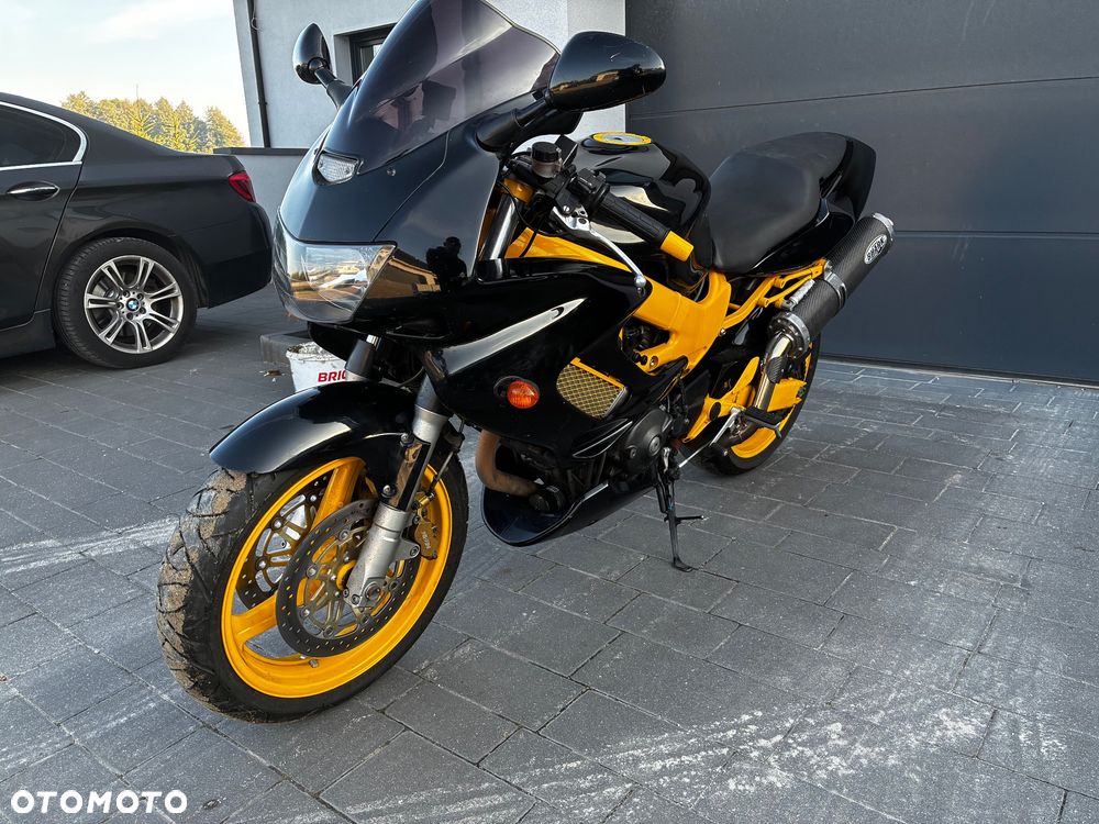 Honda VTR