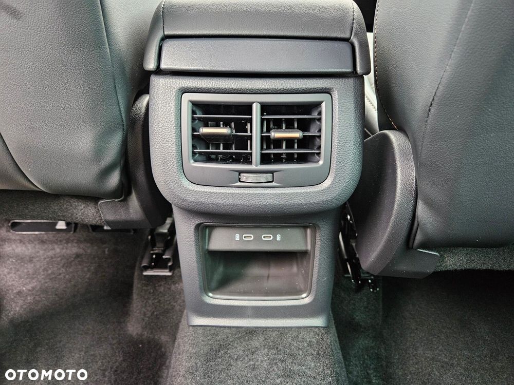 Cupra Ateca 1.5 TSI DSG - 24