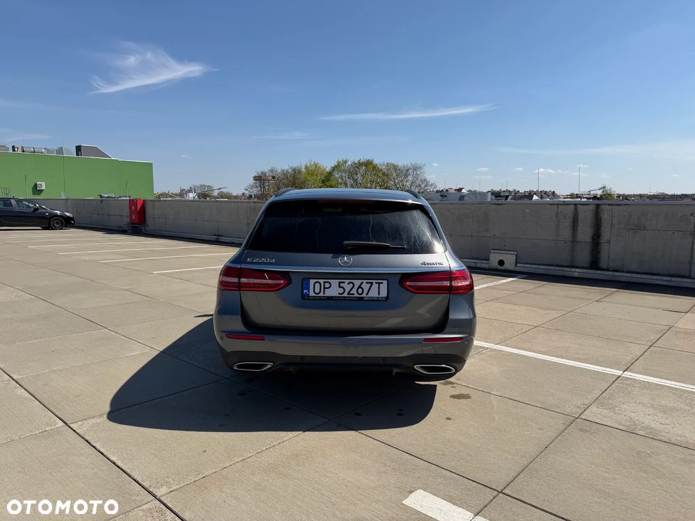 Mercedes-Benz Klasa E - 7