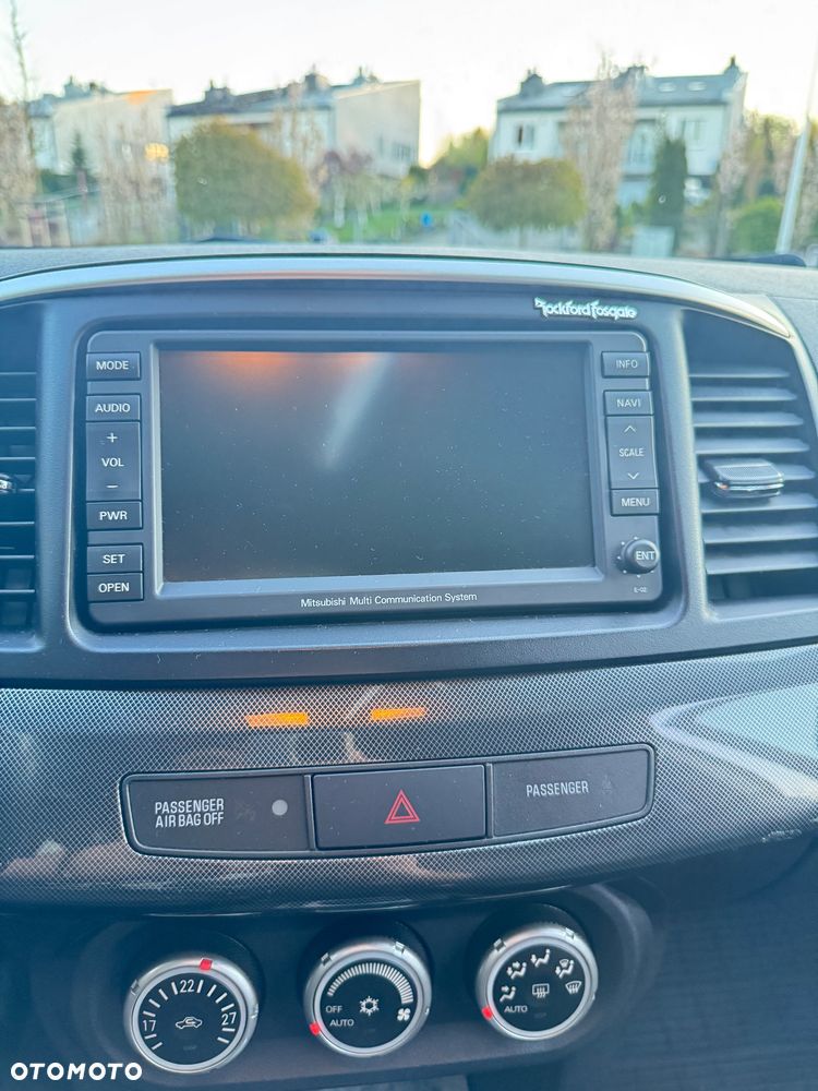 Mitsubishi Lancer 1.8 CVT Instyle - 23