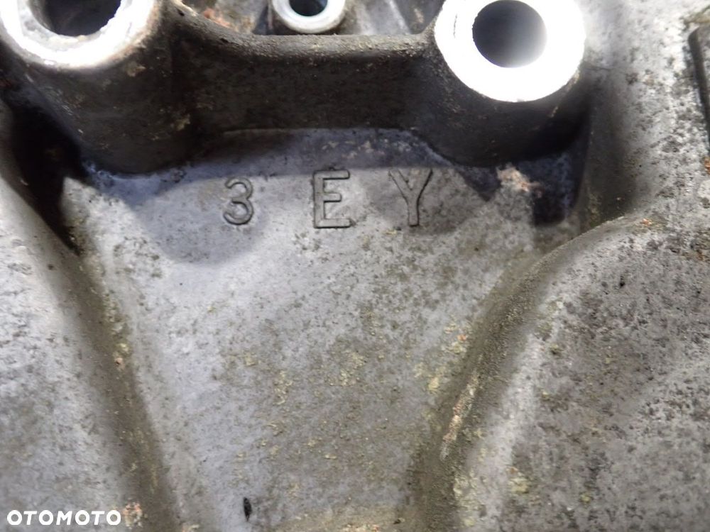 OBUDOWA ROZRZĄDU INFINITI M37X VQ37VHR - 4