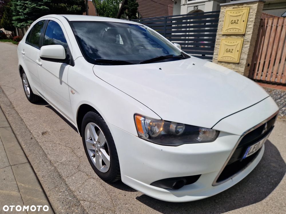 Mitsubishi Lancer 2.0 DID Instyle - 33