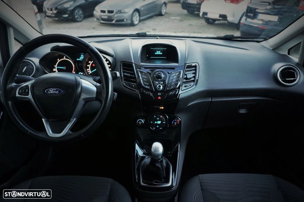 Ford Fiesta 1.5 TDCi Titanium - 21