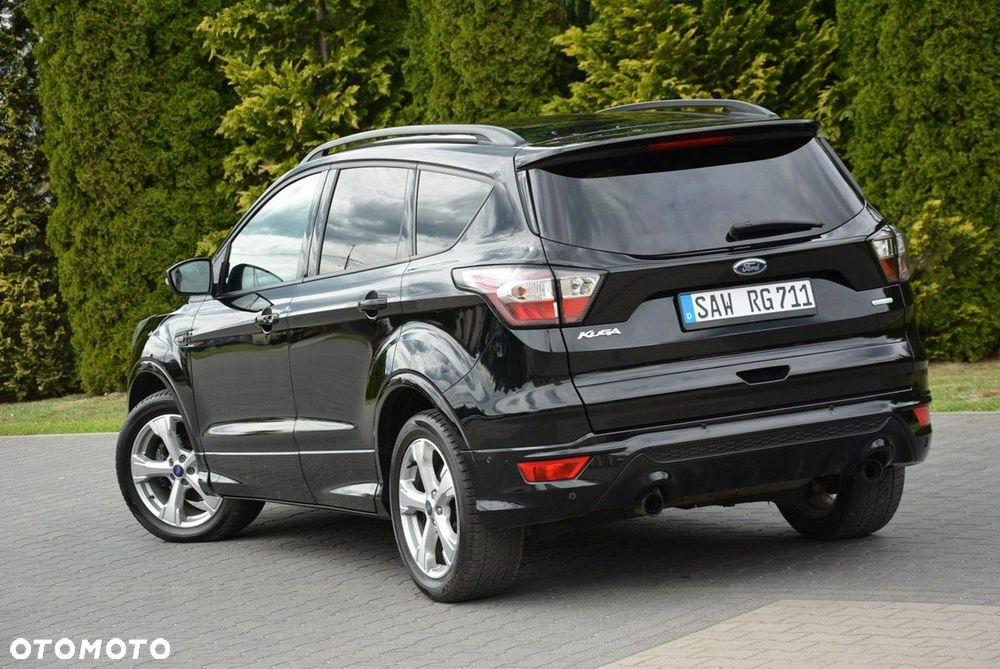 Ford Kuga 1.5 EcoBoost 2x4 ST-Line - 7