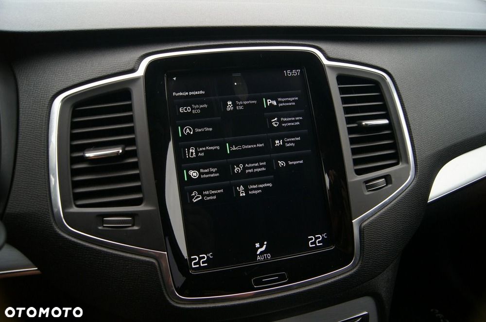 Volvo XC 90 D5 AWD Geartronic Momentum - 22