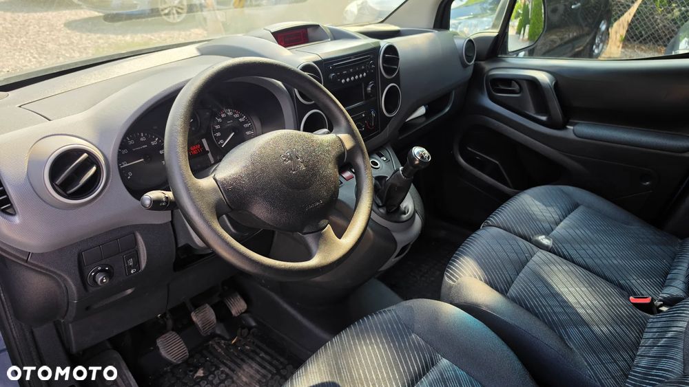 Peugeot PARTNER - 11