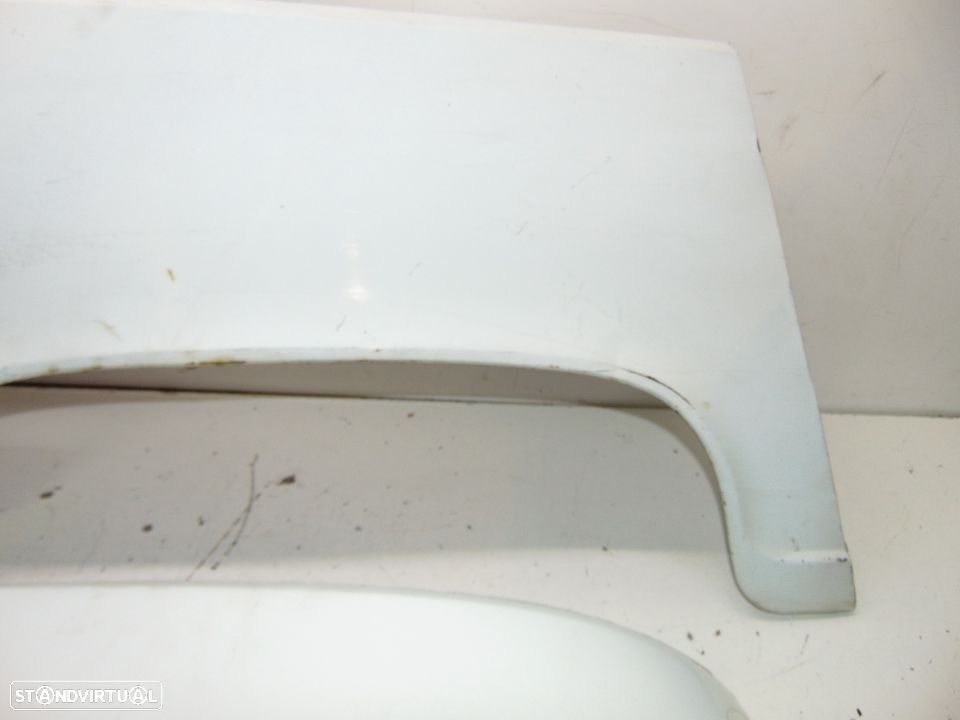 Renault 4l guarda lamas de trás - 4