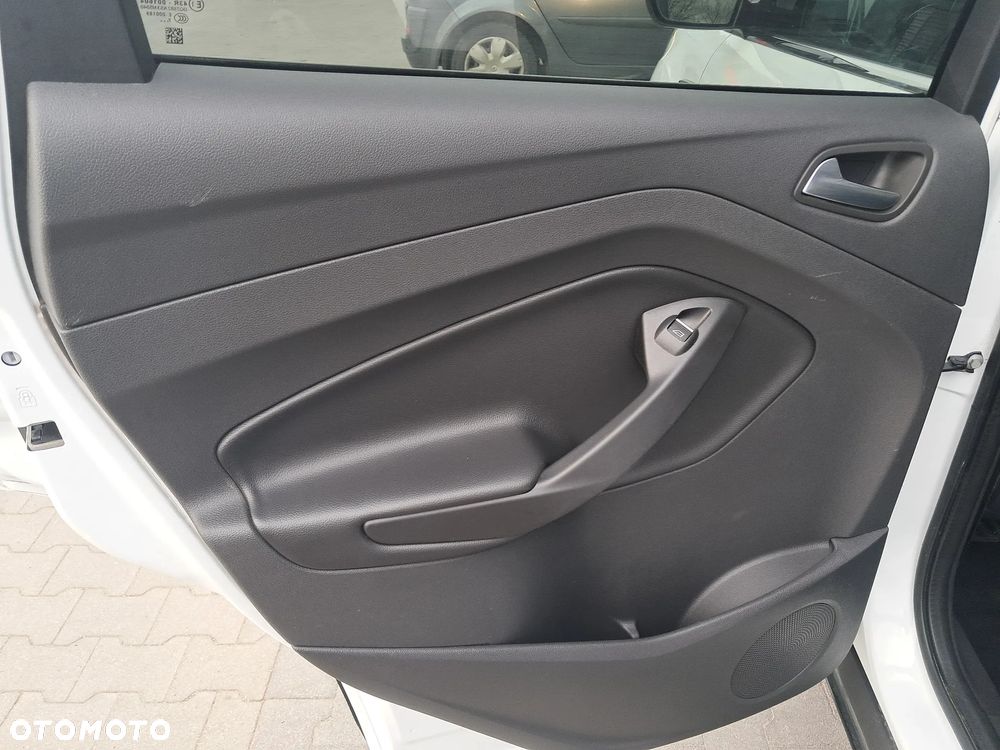 Ford Kuga 1.5 EcoBoost FWD Edition ASS MMT6 - 31