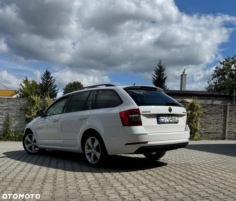 Skoda Octavia 1.6 TDI SCR Ambition DSG - 4