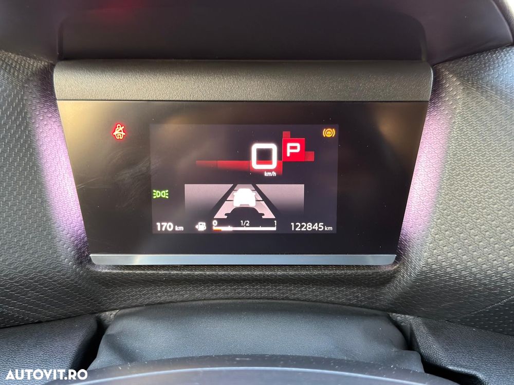 Citroën C4 PureTech 155 Stop&Start EAT8 SHINE - 12