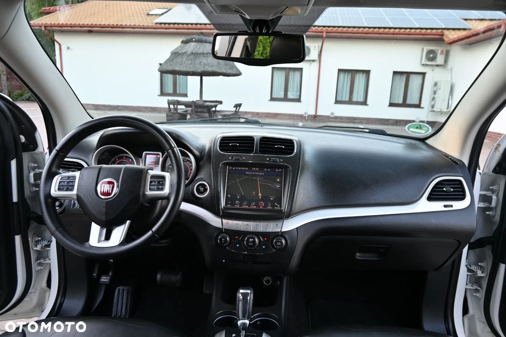 Fiat Freemont 2.0 Multijet 16V DPF Automatik Allrad Lounge - 37