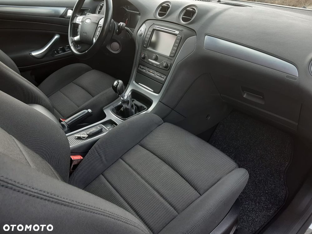 Ford Mondeo - 5