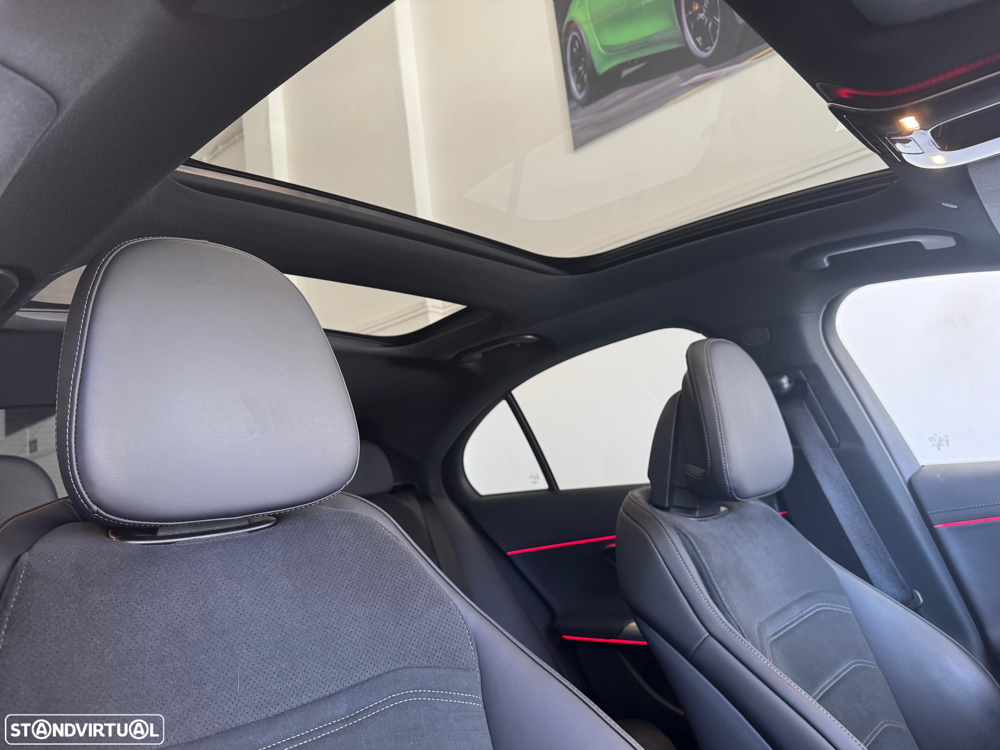 Mercedes-Benz E 300 e AMG Line - 15