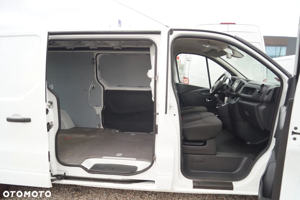 Opel Vivaro - 13