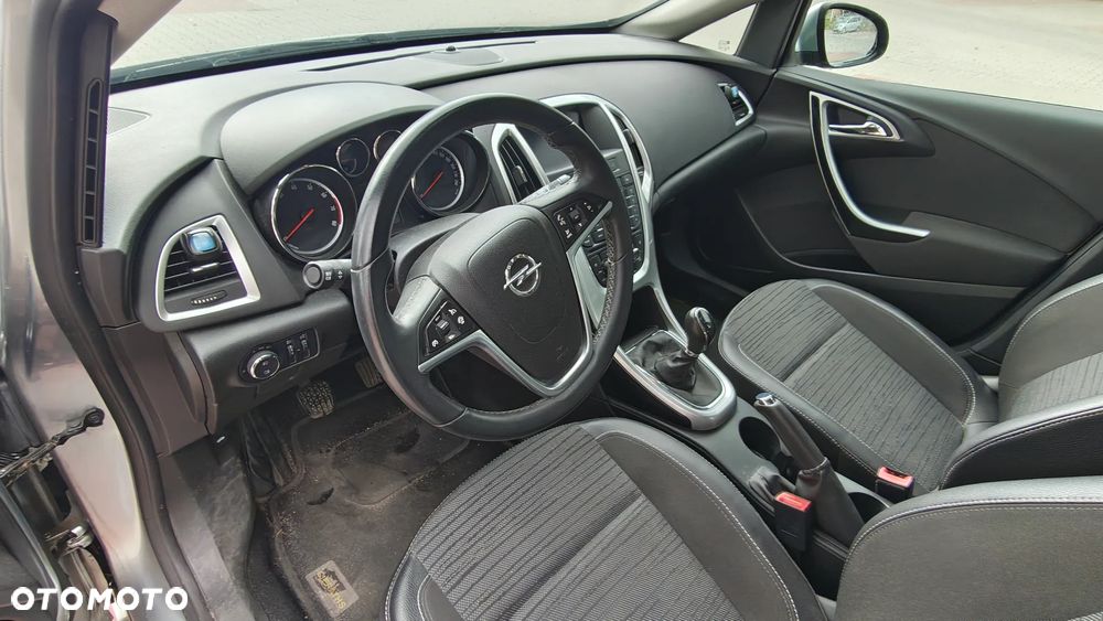 Opel Astra 1.6 Enjoy - 10