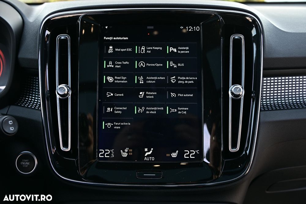 Volvo XC 40 D4 AWD Geartronic R-Design - 31