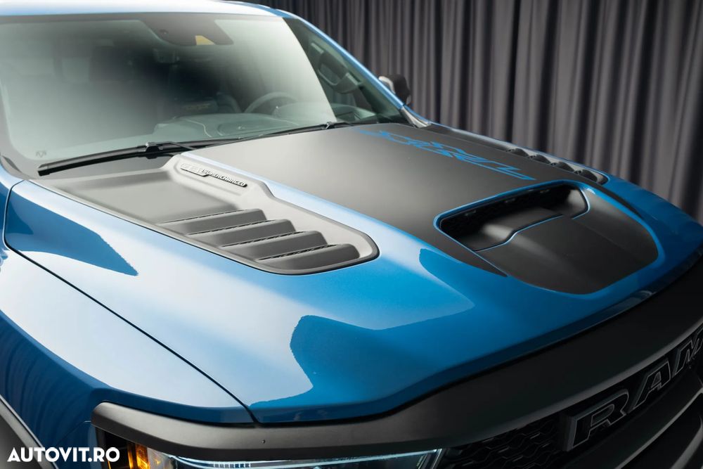 Dodge RAM - 7