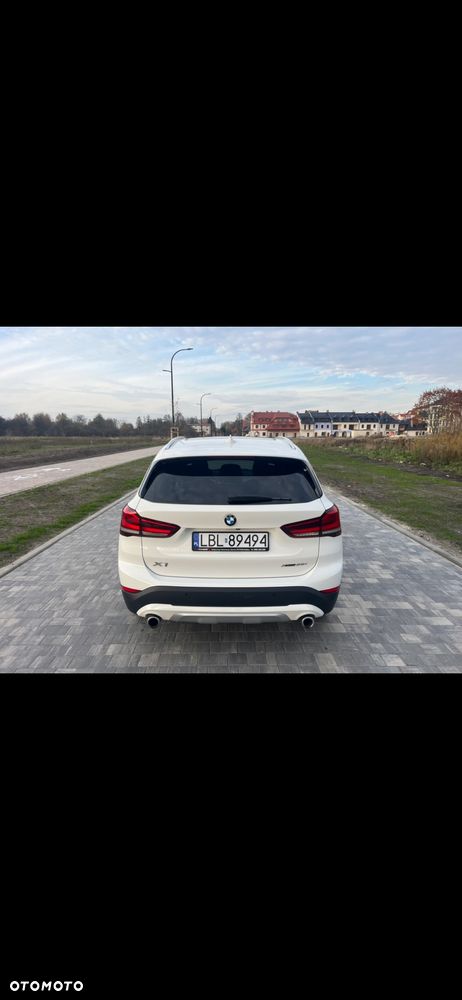 BMW X1 xDrive25i xLine sport - 12