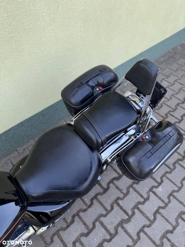 Suzuki VL 800 Volusia - 30