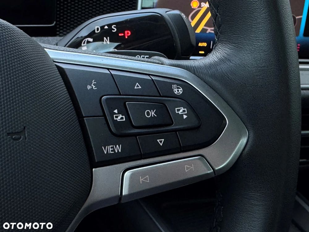 Volkswagen Passat - 15