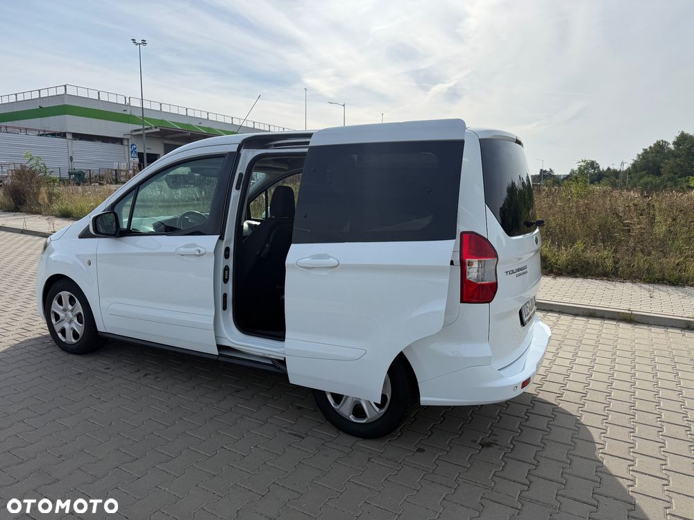 Ford Tourneo Courier 1.5 TDCi Trend - 7